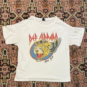 Urban Outfitters DAY Def Leopard Rock T-Shirt